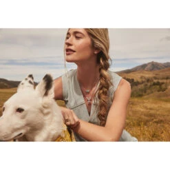 Yellow Rose By Kendra Scott X Yellowstone Dutton Pendant Necklace -Yellowstone Store KSCTT YSDPNST 145 MF4 6fa54cae e6c9 497e 9de3 a2f9273d86c8