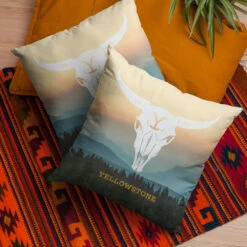 Yellowstone Cow Skull Throw Pillow -Yellowstone Store YS CS TP 100382 0001 Pillow LS 1