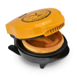 Yellowstone 4" Mini Waffle Maker -Yellowstone Store YS WISB 56 MF3