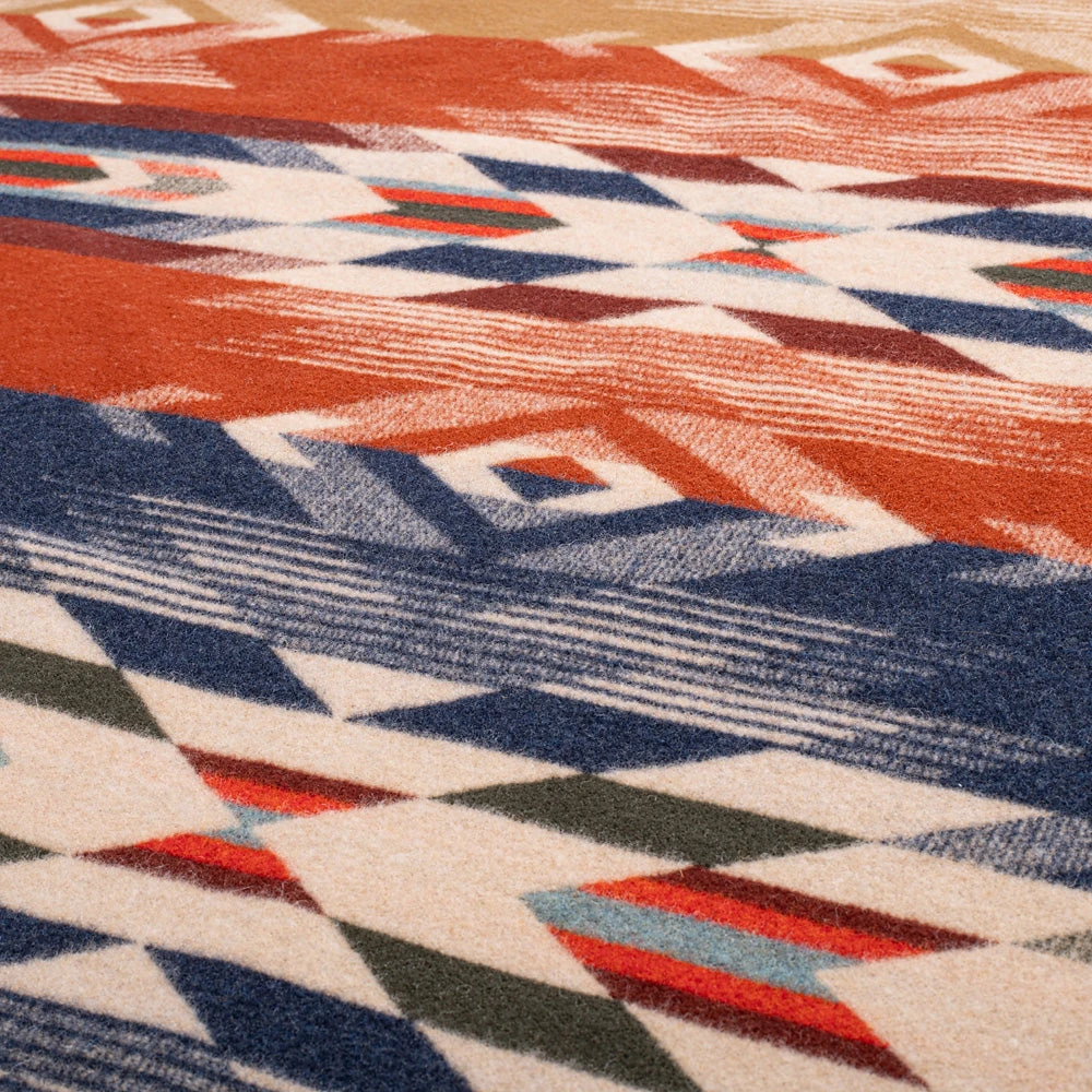 Yellowstone X Pendleton Exclusive Wool Blanket 6 Yellowstone X Pendleton Exclusive Wool Blanket - Image 4